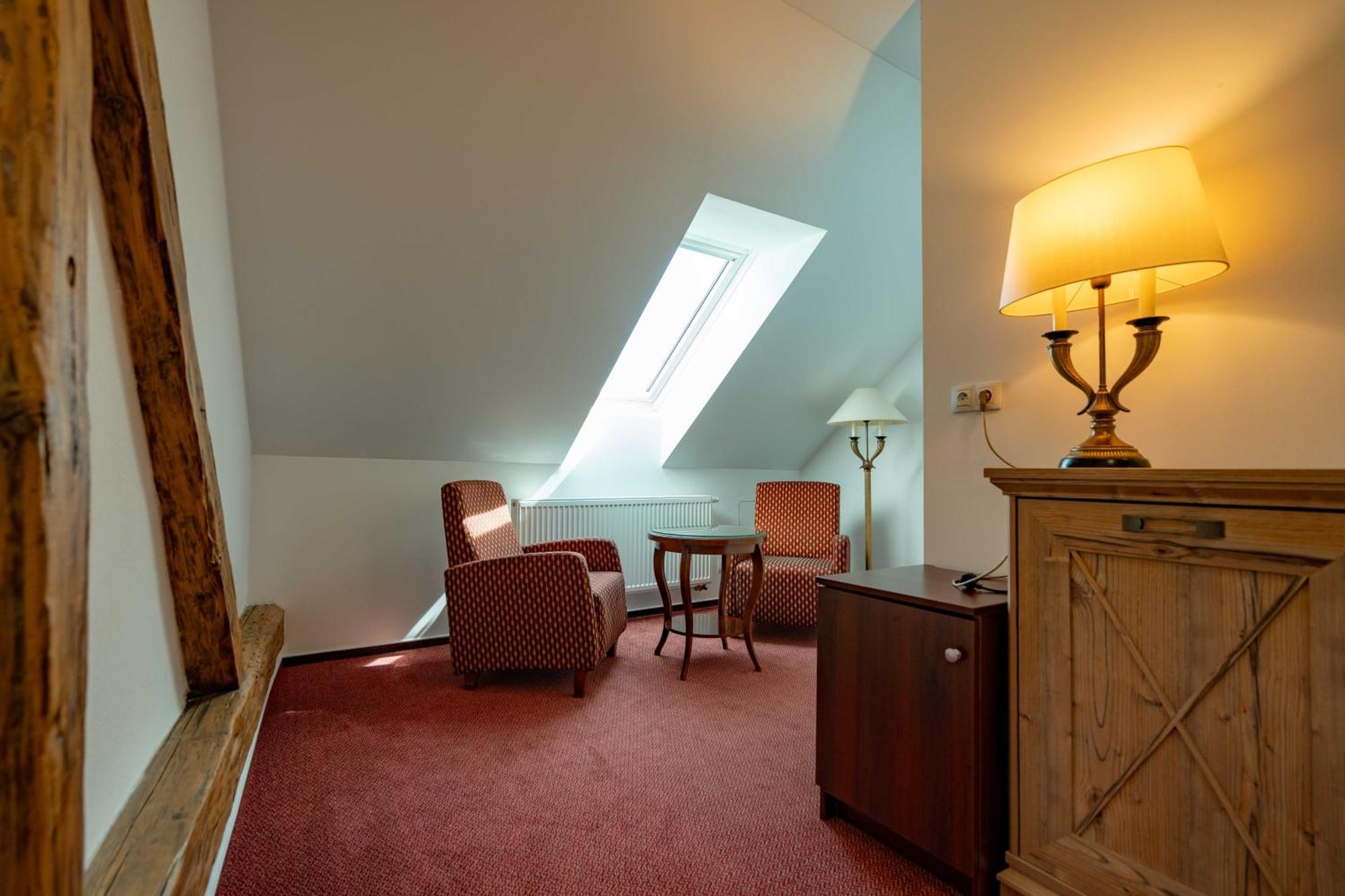 Hotel Volf Přeštice Bagian luar foto