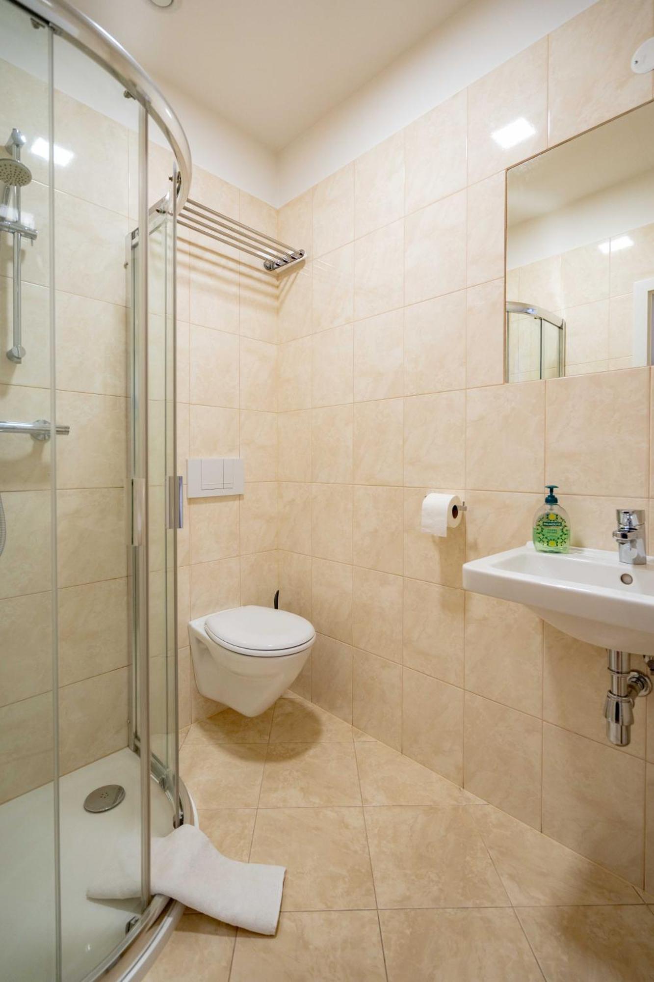 Hotel Volf Přeštice Bagian luar foto